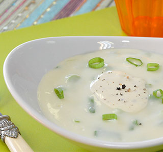Refreshing spring onion soup