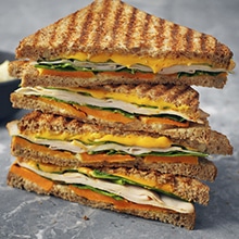 4 tasty toasties with cheddar