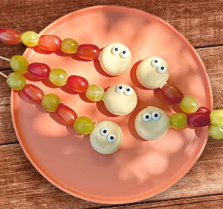 Vrolijke druivenrupsjes met ERU Kids Snack